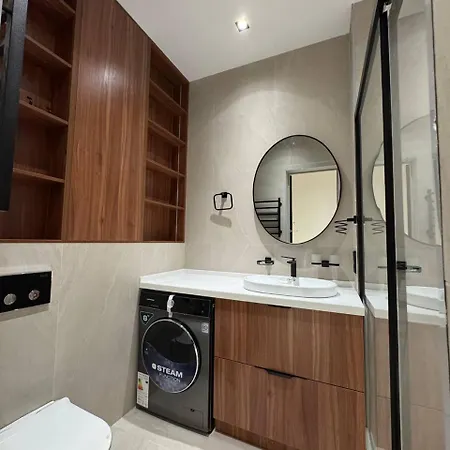 Apartment Warm On Mileticova Street *